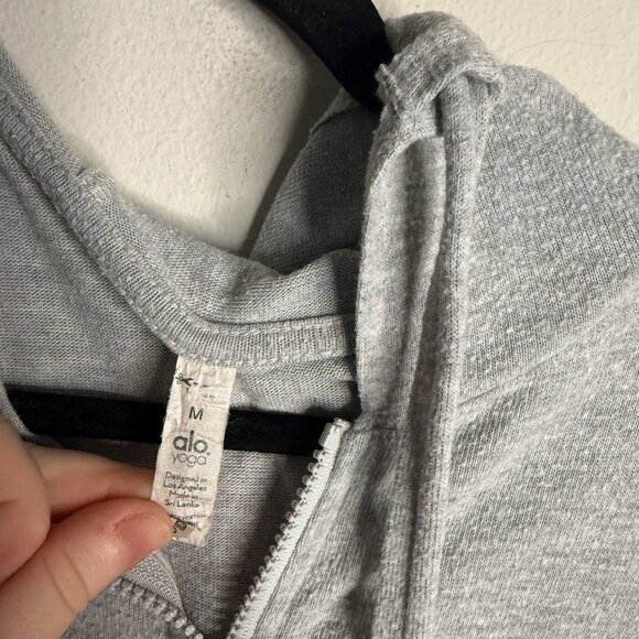 ALO Yoga Women's Medium Gray Full Zip Hoodie Sweatshirt Soft Athleisure Everyday - Picture 5 of 6